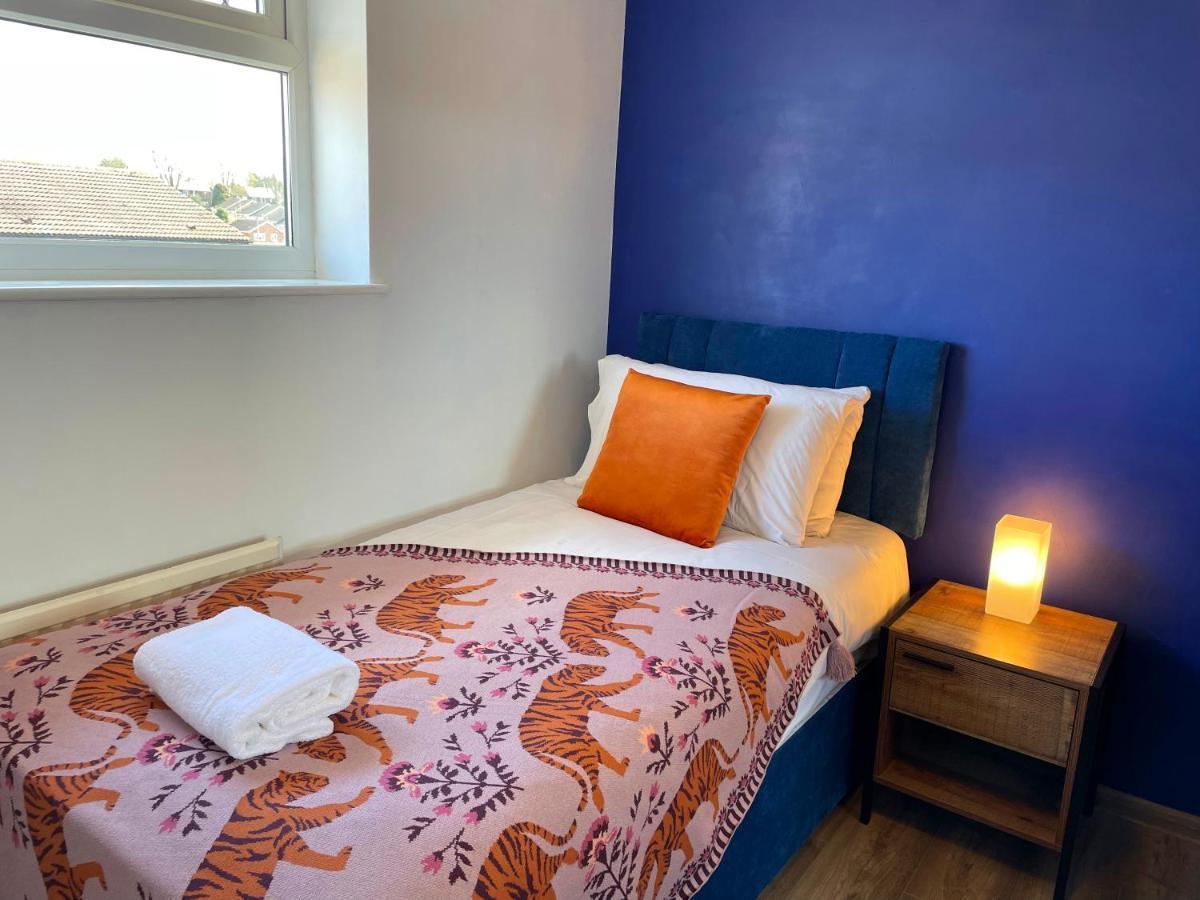 Holiday home Bright, Airy & Beautifully Decorated 3 Bedroom *